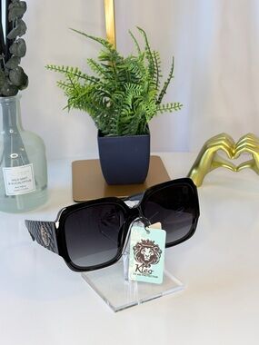 Black Oversized Square Sunglasses for Women